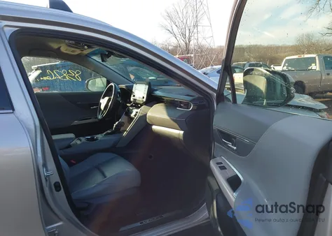 2022 Toyota Venza Xle из США, поврежденный, VIN JTEAAAAH9NJ095134